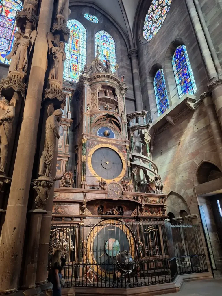 Zegar astronomiczny w katedrze Notre Dame w Strasburgu