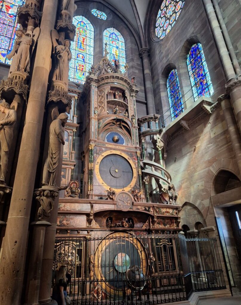 Zegar astronomiczny w katedrze Notre Dame w Strasburgu