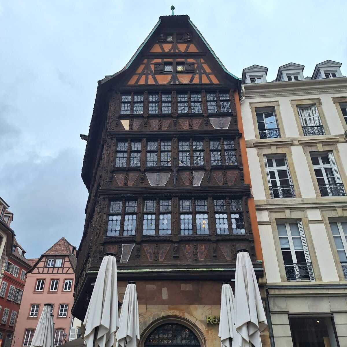 Budynek Maison Kammerzell w Strasburgu
